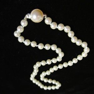 Carolee Jewelry - Carolee Pearls Carolee Jewelry - Carolee Pearls